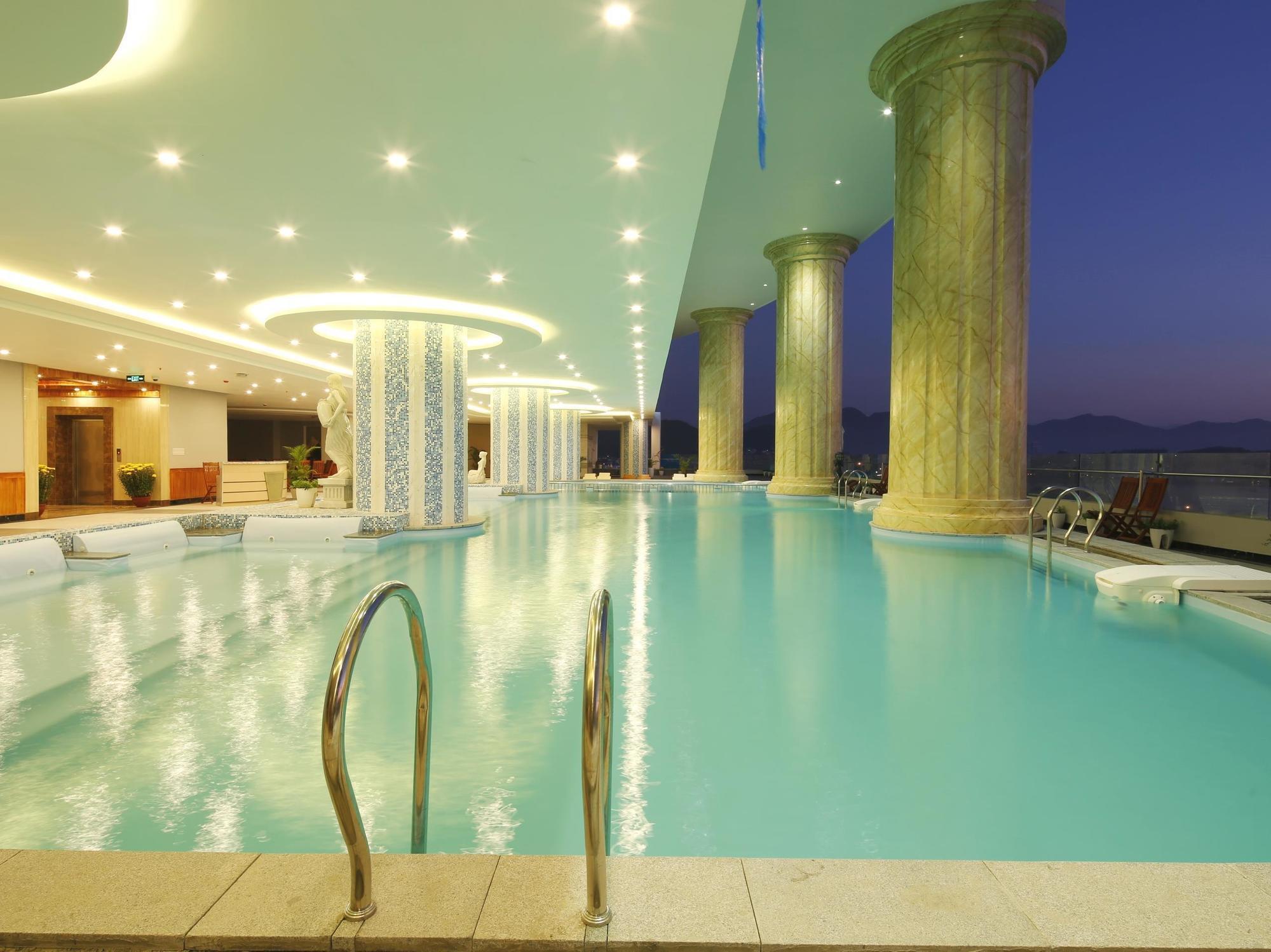 Bavico International Hotel Nha Trang Exterior photo