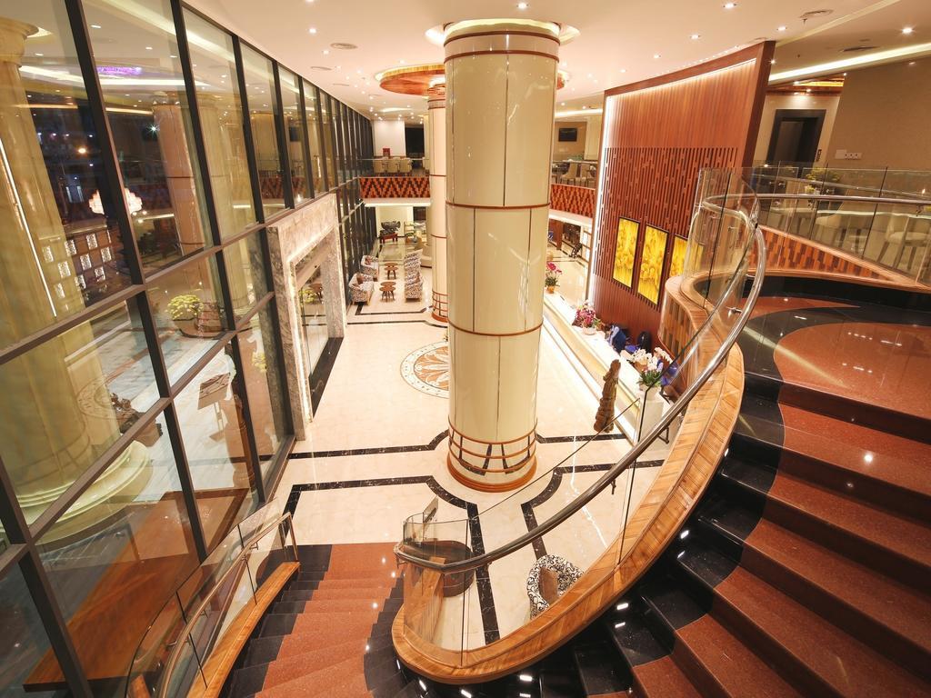 Bavico International Hotel Nha Trang Exterior photo