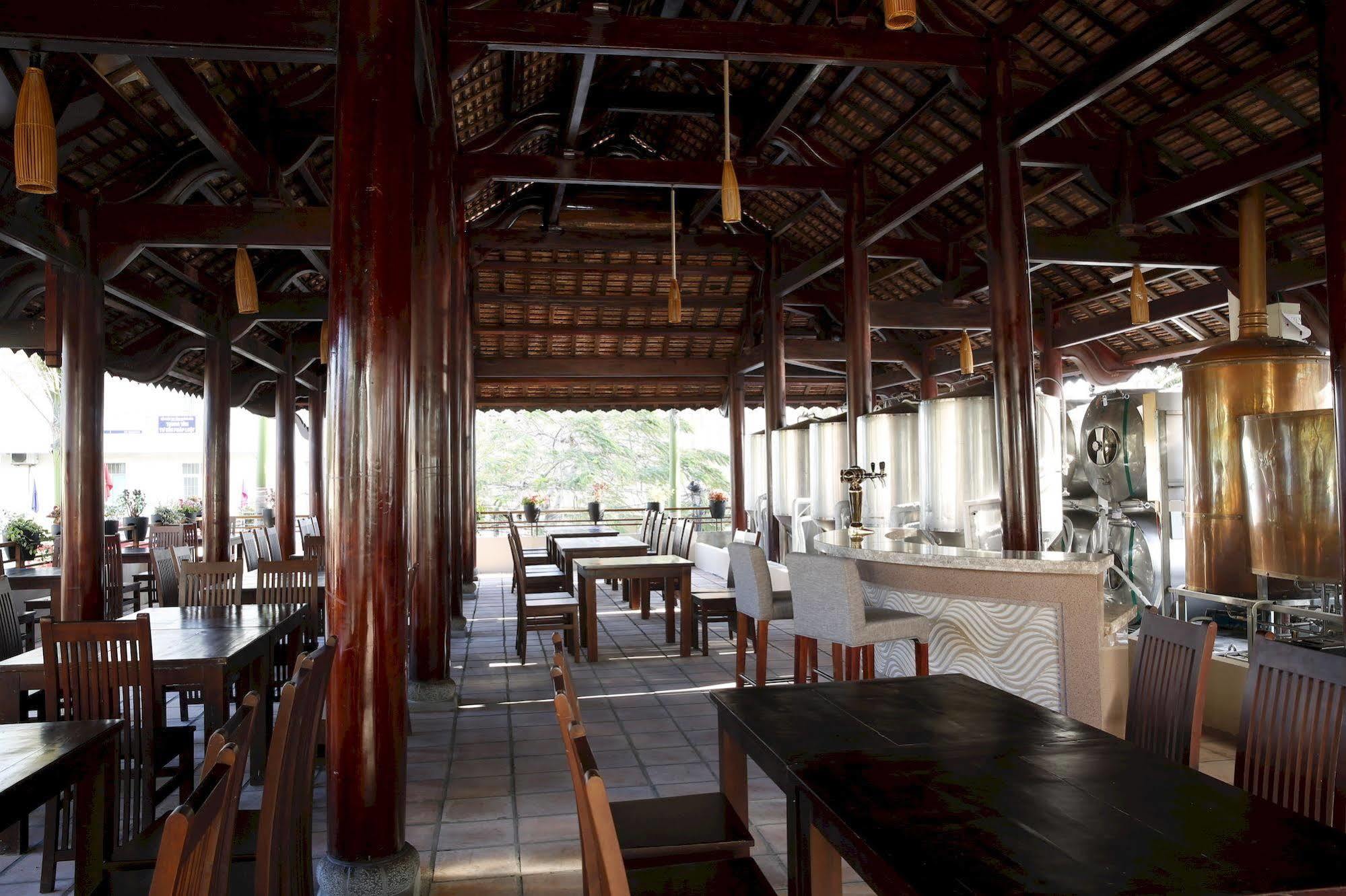 Bavico International Hotel Nha Trang Exterior photo
